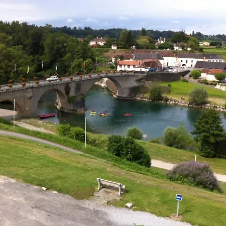 Prázdninový dům Les Galets - Converted Barn Near The Pyrenees Prechacq-Josbaig